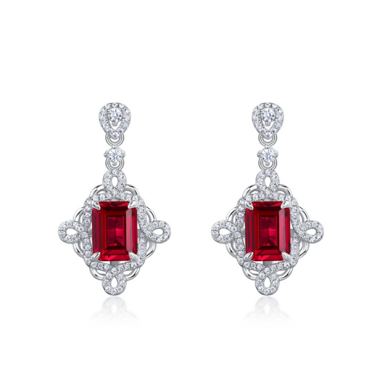 18K Gold 3.5ct Ruby Stud Earrings / With GRC Certificate